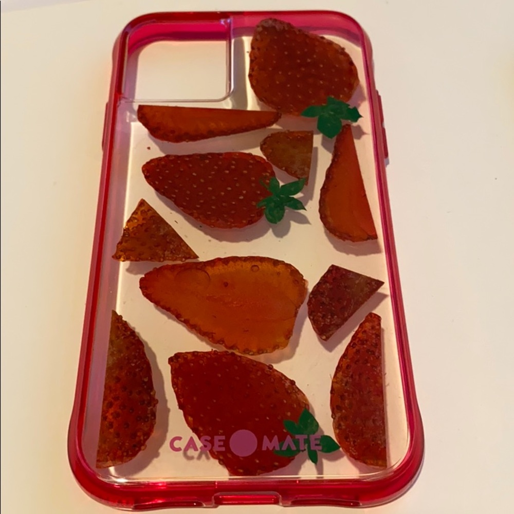Casemate dried strawberry iphone 11 cass